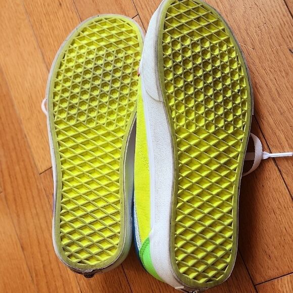 Vans Colorful Canvas Sneakers with White Laces- Women's Size 9 /Men's Size 7 - Picture 5 of 5